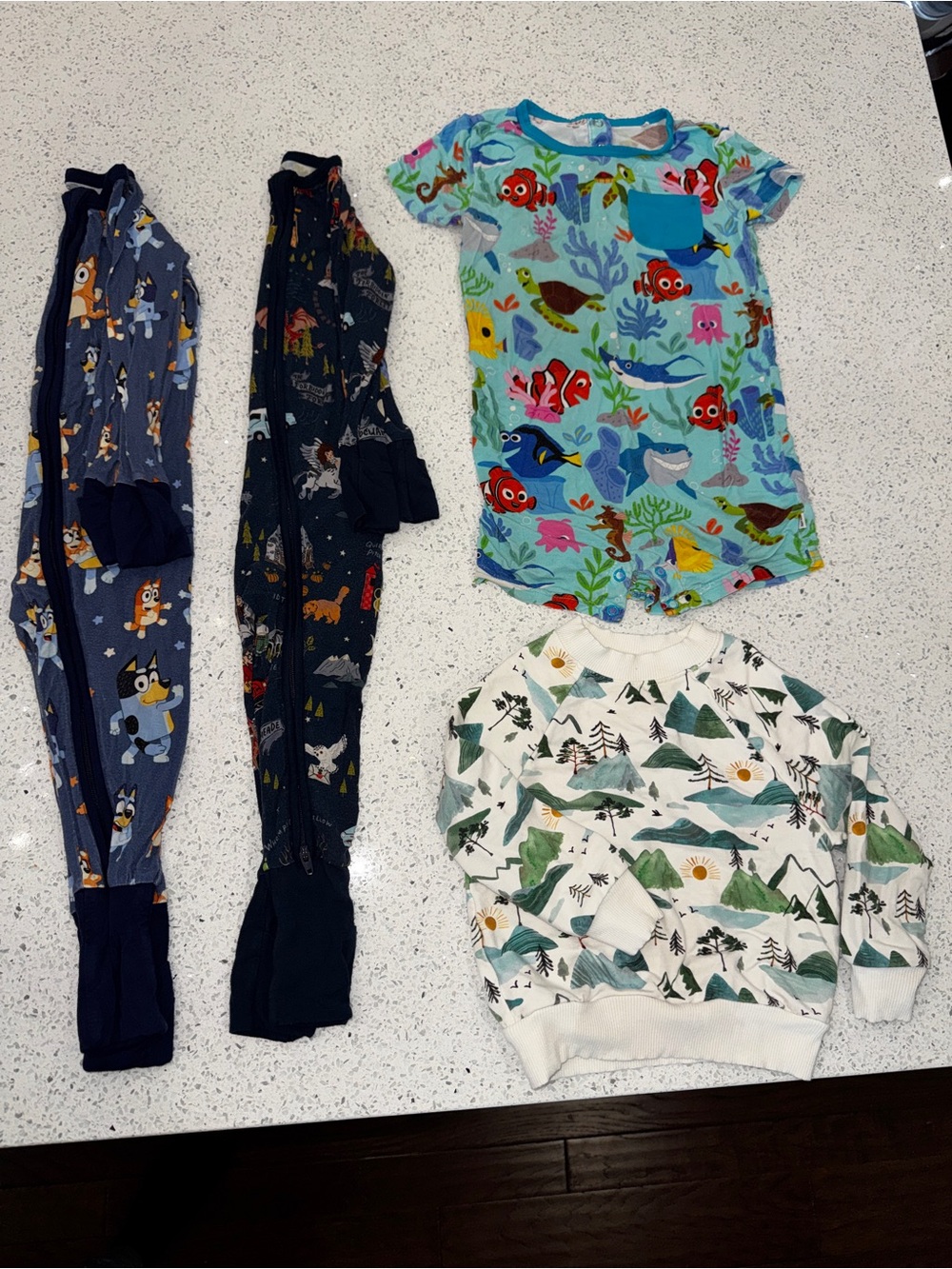 Little Sleepies lot 12-18m